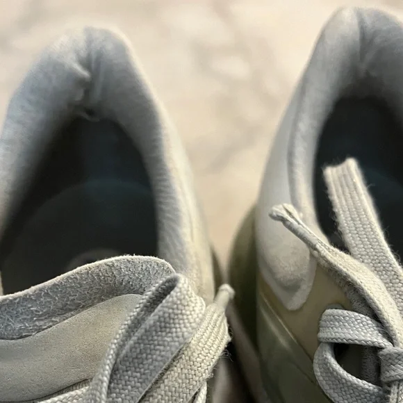 lululemon athletica Women's Light Gray and Olive Athletic Shoes - Picture 7 of 9